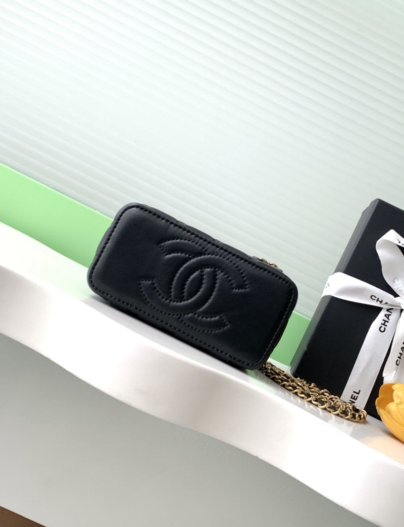 Ch**el cosmetic bags